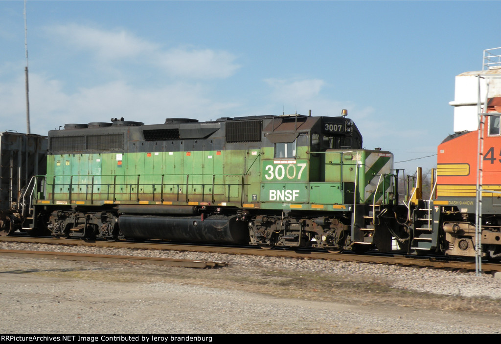 BNSF 3007